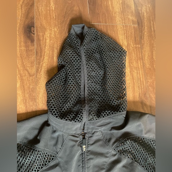 Nike Black XL Sphere Dry Net Athletic Workout Exercise Jacket w/ hood - Picture 2 of 12